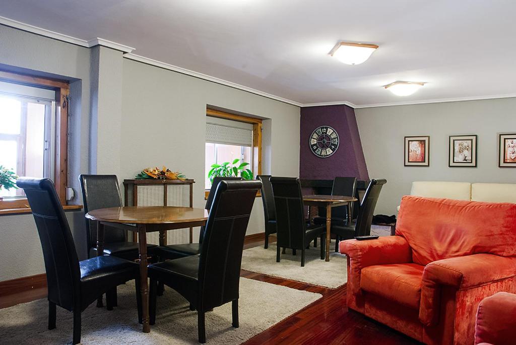 Hotel La Rambla Биескас Екстериор снимка